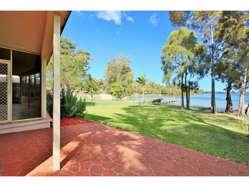 9 Kevin Crescent, St Georges Basin NSW 2540