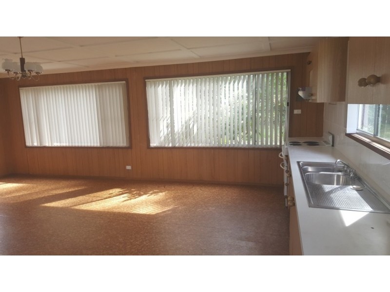 18 Naval Parade, Erowal Bay NSW 2540