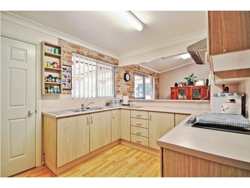 15 Claylands Drive, St Georges Basin NSW 2540