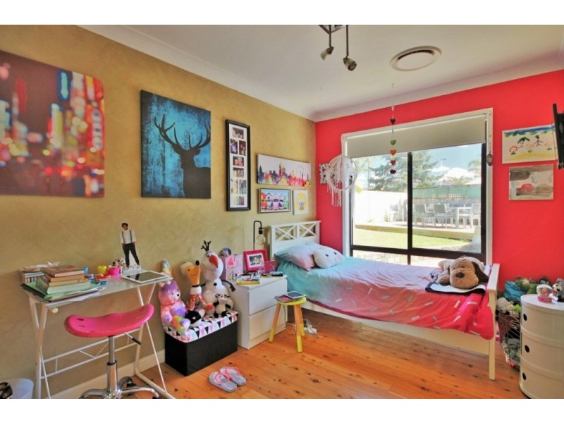 65 Roulstone Crescent, Sanctuary Point NSW 2540