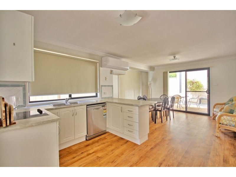 1/78 Currambene Street, Huskisson NSW 2540