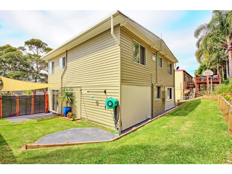 30 Wayfarer Drive, Sussex Inlet NSW 2540