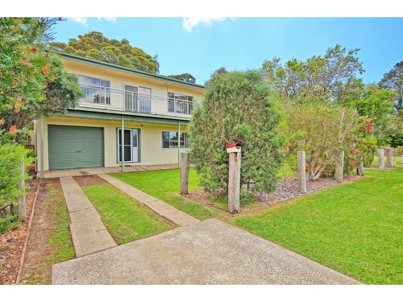 9 Second Avenue, Erowal Bay NSW 2540