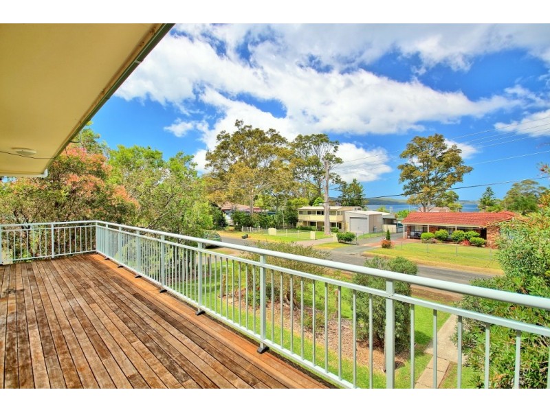 9 Second Avenue, Erowal Bay NSW 2540