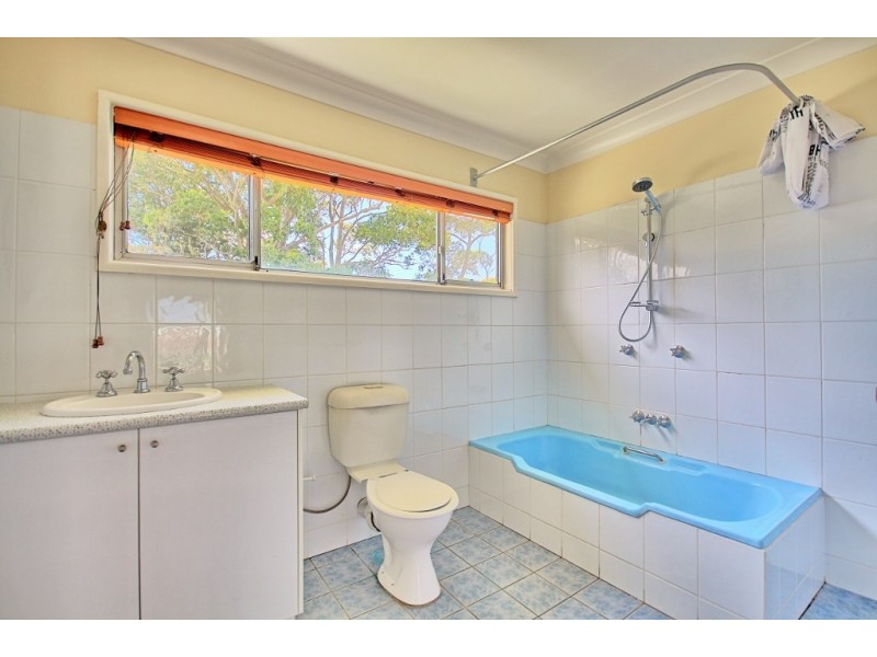 9 Second Avenue, Erowal Bay NSW 2540