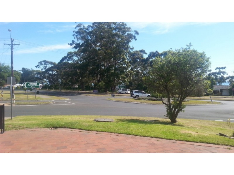 Shop 3 & 4/1 Burton Street, Vincentia NSW 2540