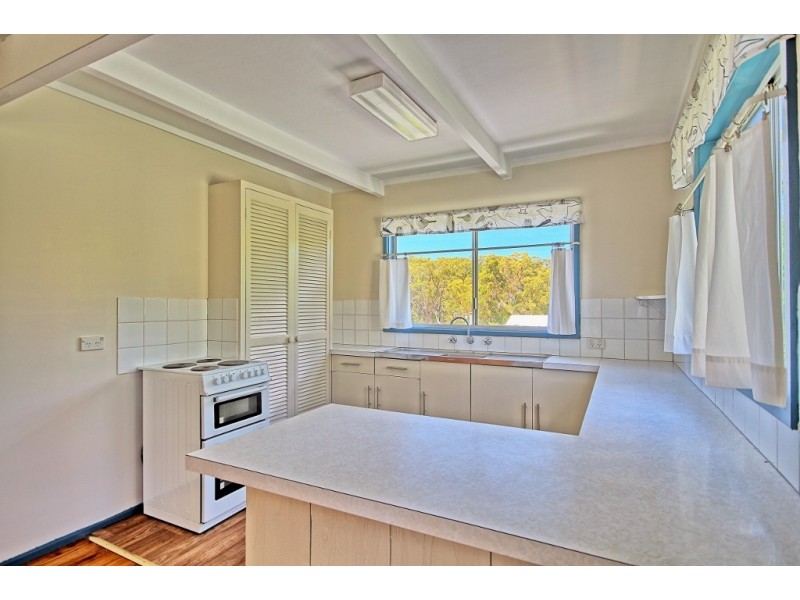 21 Hoffman Drive, Swanhaven NSW 2540