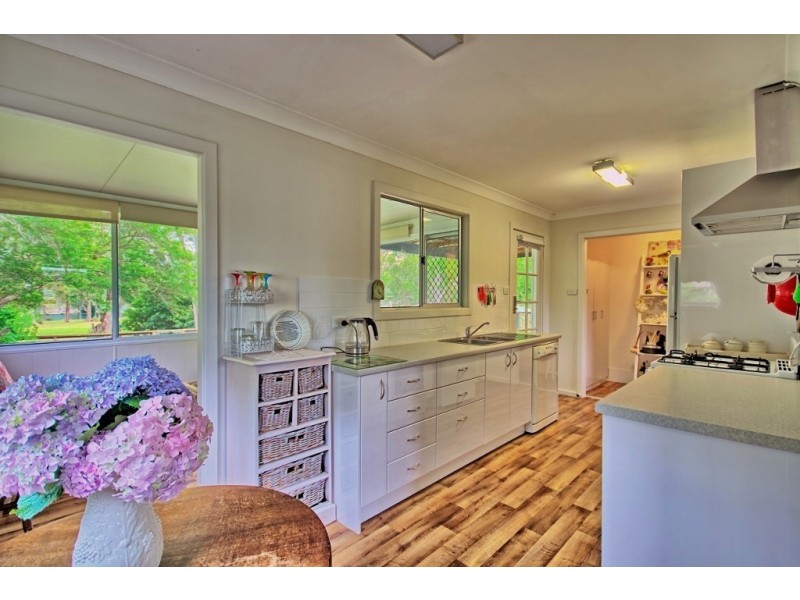 81 Waratah Crescent, Sanctuary Point NSW 2540