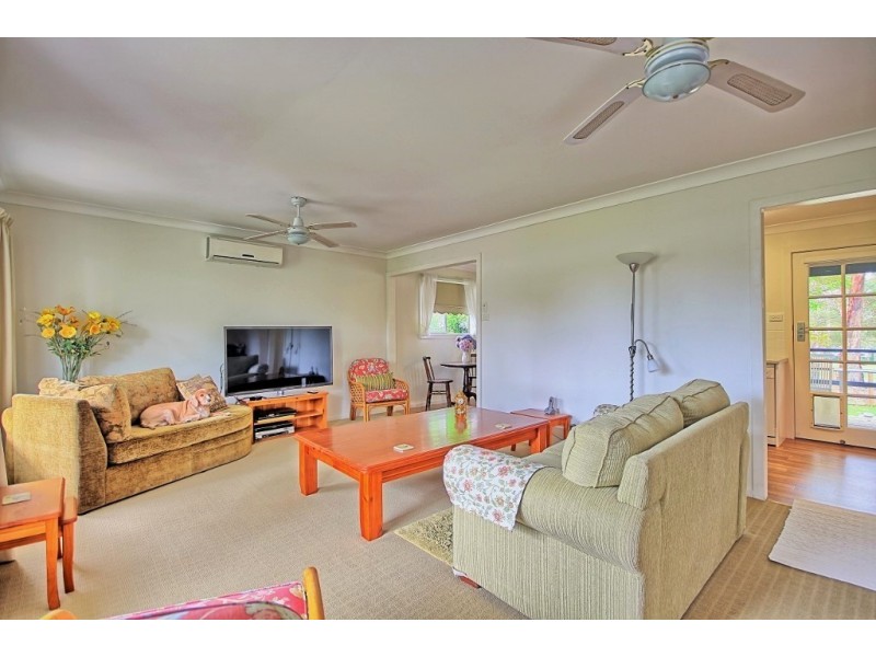 81 Waratah Crescent, Sanctuary Point NSW 2540