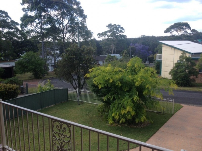 37 Lachlan Crescent, St Georges Basin NSW 2540