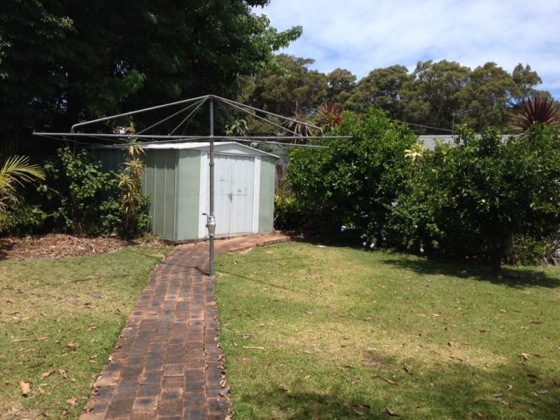 37 Lachlan Crescent, St Georges Basin NSW 2540