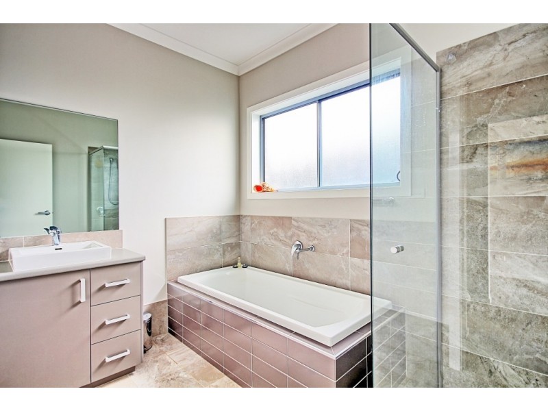 22 Belay Drive, Vincentia NSW 2540