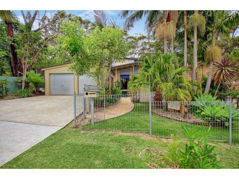 4 Sutton Street, Vincentia NSW 2540