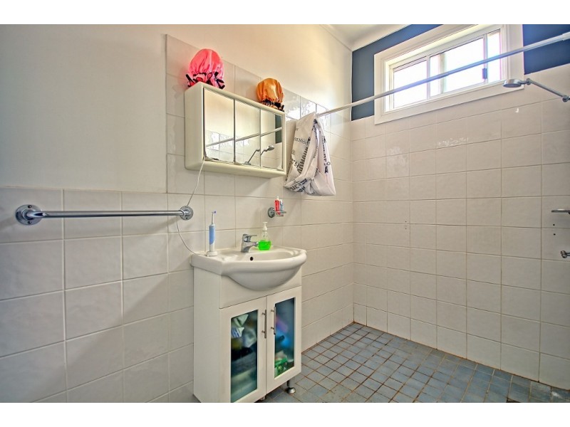 1 Boronia Avenue, Sanctuary Point NSW 2540