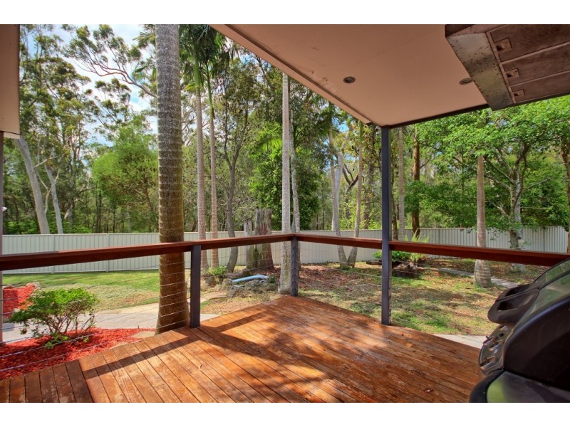 22 Clarendon Crescent, Basin View NSW 2540