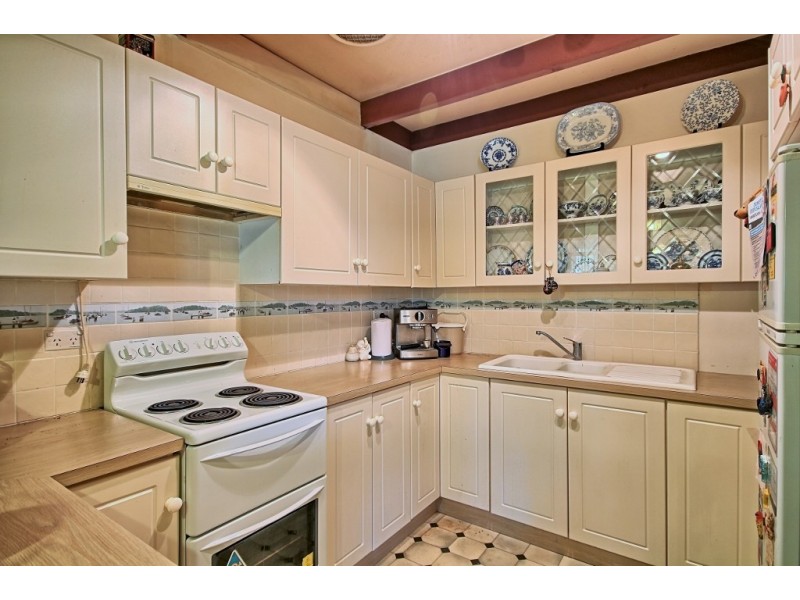 127 Elizabeth Drive, Vincentia NSW 2540