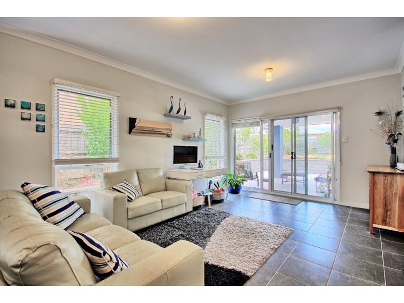 8 Bayswood Avenue, Vincentia NSW 2540