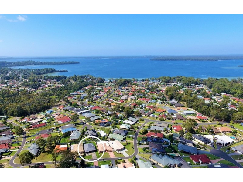 25 Turvey Crescent, St Georges Basin NSW 2540