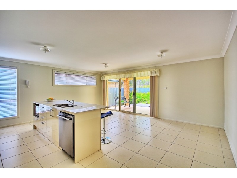 50 Coaster Circuit, Vincentia NSW 2540