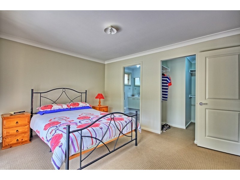 50 Coaster Circuit, Vincentia NSW 2540
