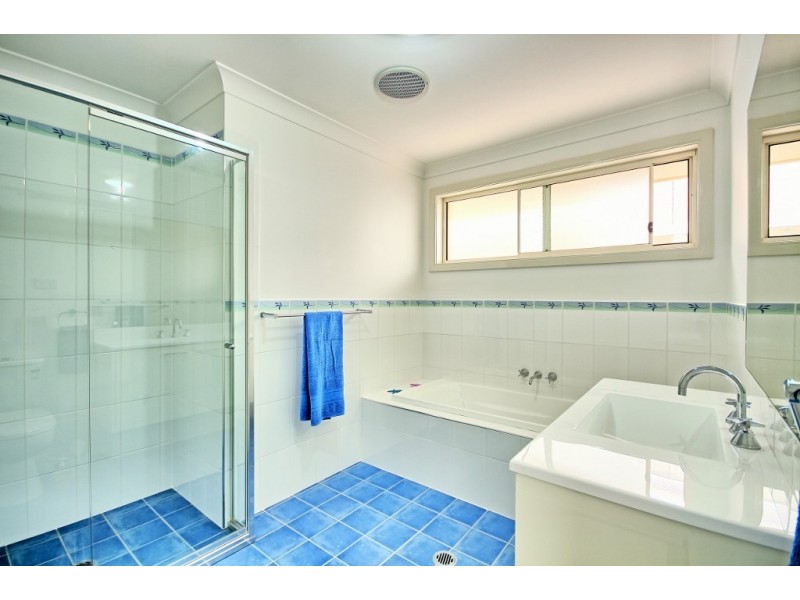 50 Coaster Circuit, Vincentia NSW 2540