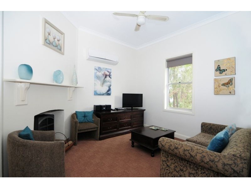 34 Currambene Street, Huskisson NSW 2540