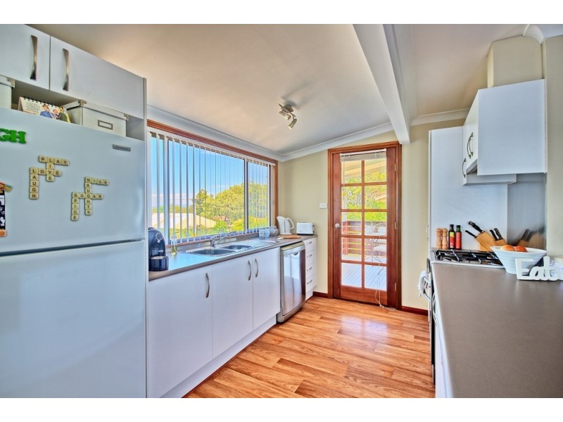 36 Tasman Road, St Georges Basin NSW 2540