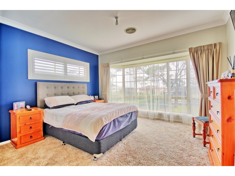 121 Loralyn Avenue, St Georges Basin NSW 2540