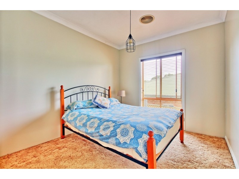121 Loralyn Avenue, St Georges Basin NSW 2540
