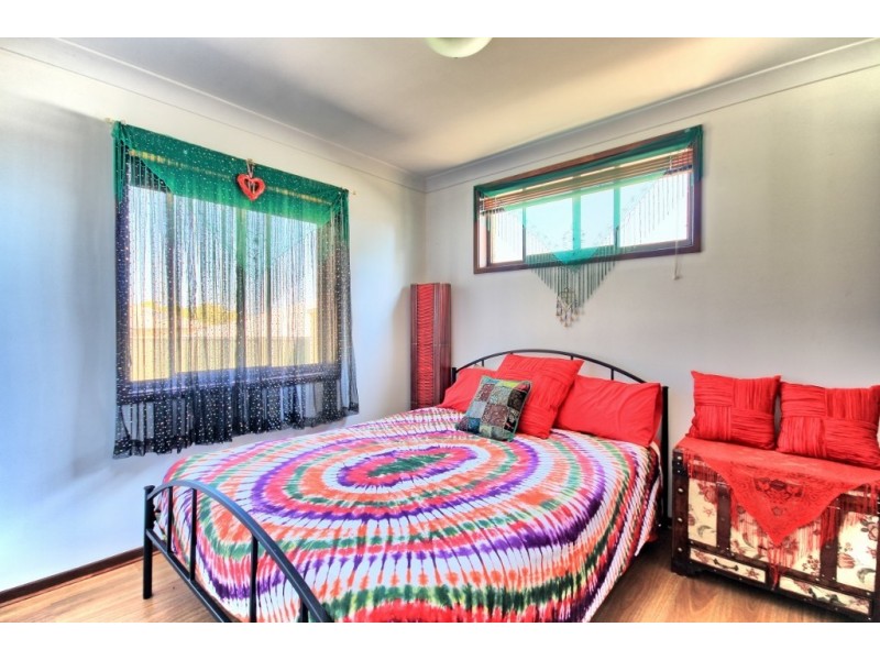 4 Telopea Avenue, Sanctuary Point NSW 2540