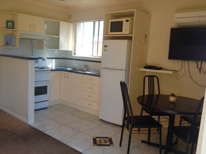 8/7 Hawke Street, Huskisson NSW 2540