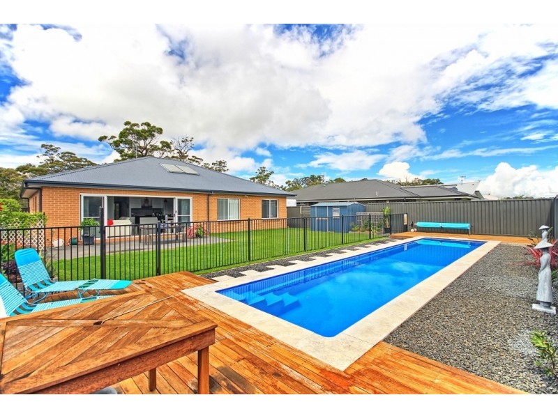 31 Summercloud Crescent, Vincentia NSW 2540
