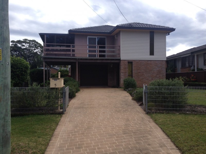 5 Rauch Close, St Georges Basin NSW 2540