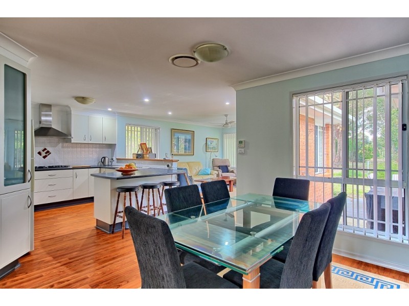 22 Elanora Parade, Basin View NSW 2540