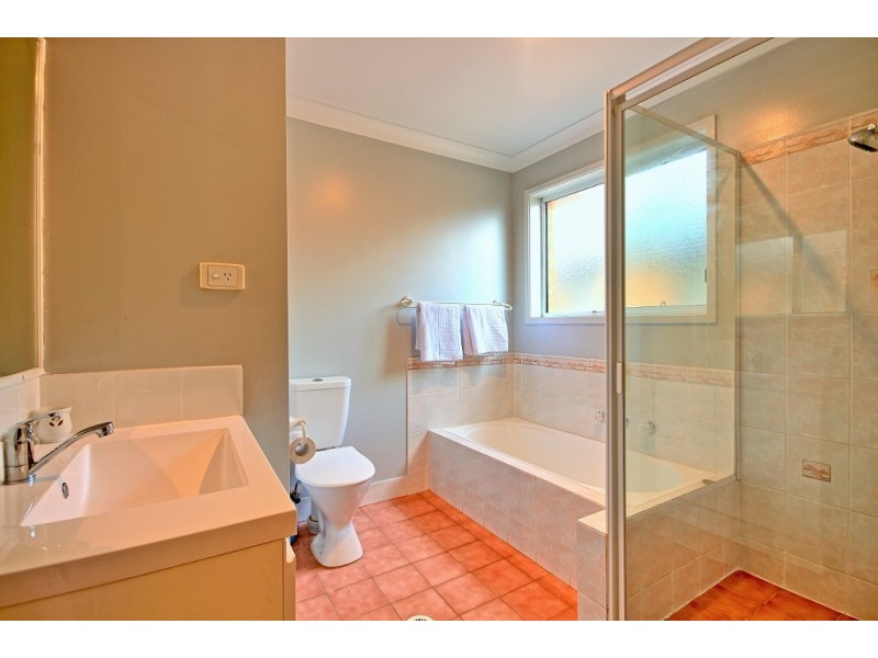 22 Elanora Parade, Basin View NSW 2540