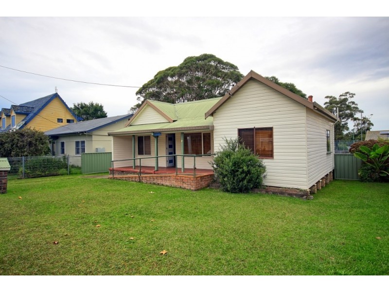 4 Watt Street, Huskisson NSW 2540