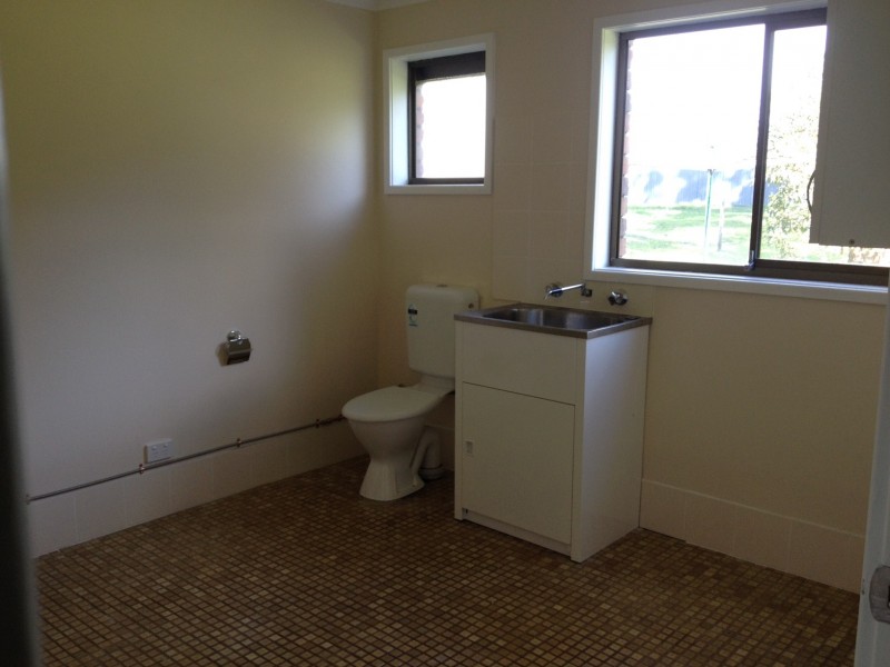 17 Beths Street, Old Erowal Bay NSW 2540