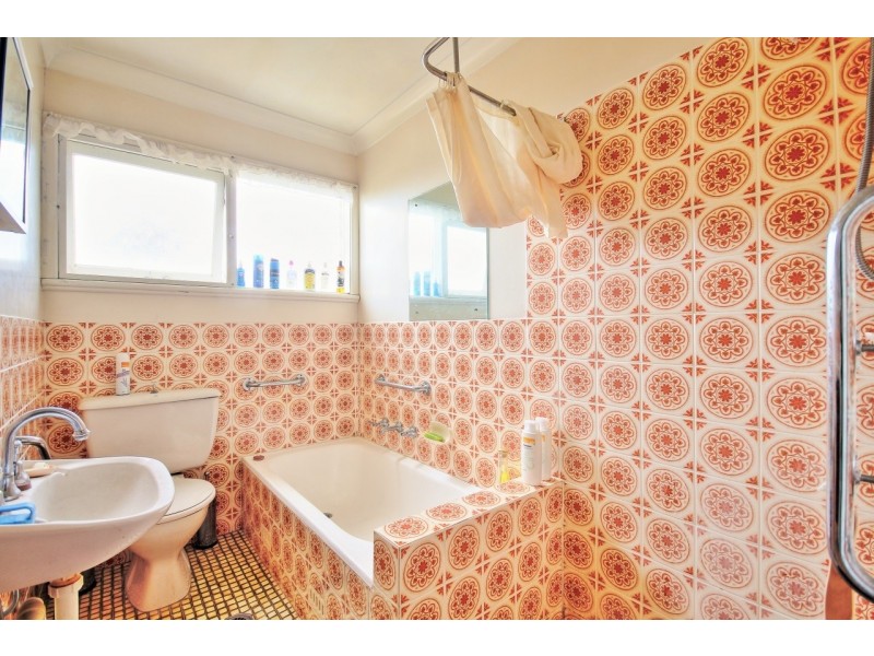 25 Wood Crescent, Huskisson NSW 2540