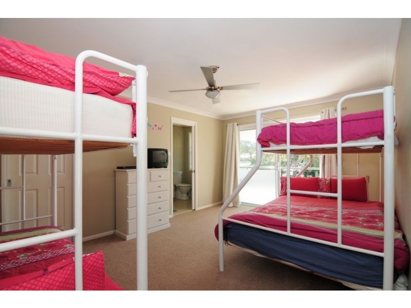 1/6 Morton Street, Huskisson NSW 2540