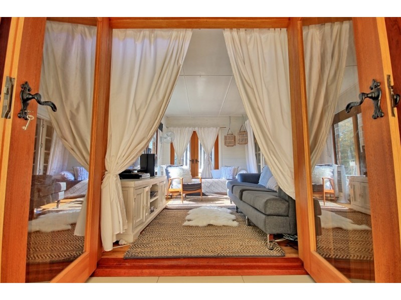 218 Greville Avenue, Sanctuary Point NSW 2540