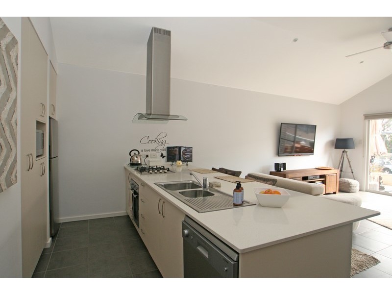 3/14 Goonawarra Drive, Cudmirrah NSW 2540