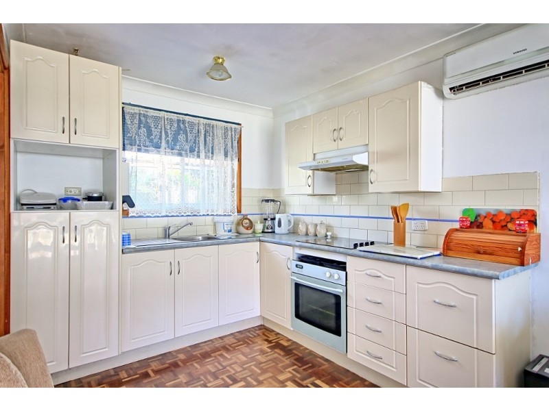 96 Waratah Crescent, Sanctuary Point NSW 2540