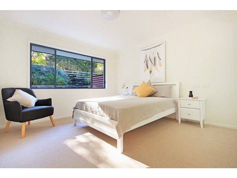 9 Walter Hood Parade, Worrowing Heights NSW 2540