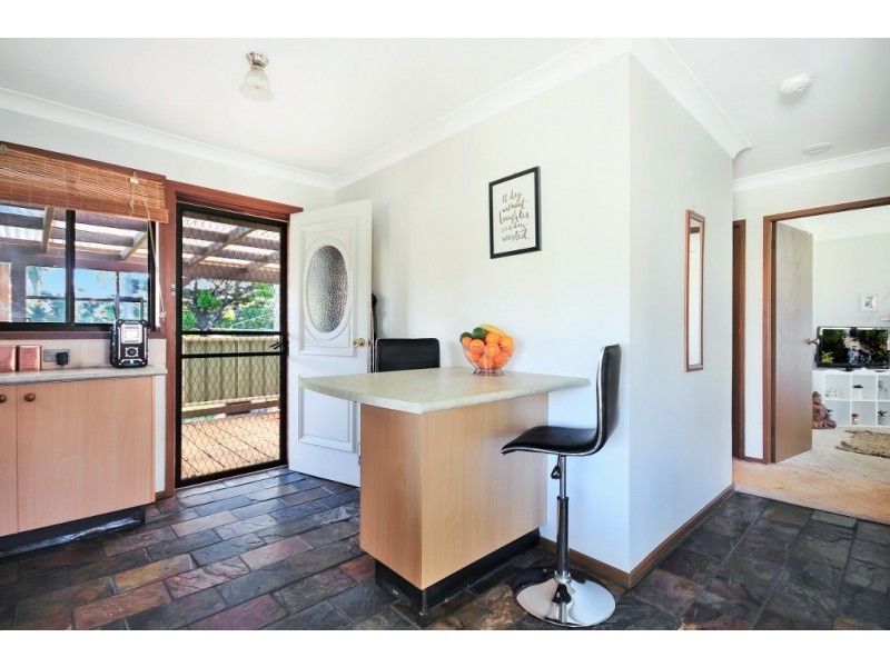 10 Pangari Crescent, St Georges Basin NSW 2540