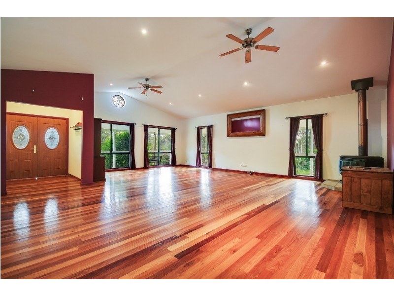 109 Old Berrara Road, Sussex Inlet NSW 2540