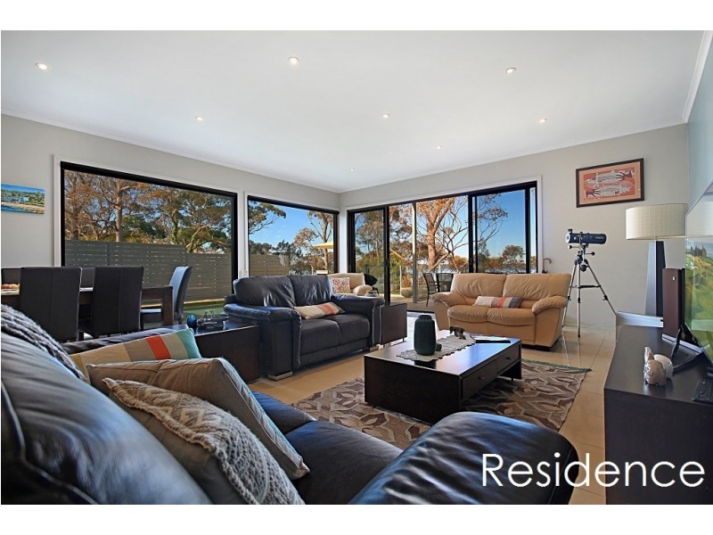 144 Greville Avenue, Sanctuary Point NSW 2540