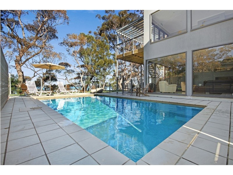 144 Greville Avenue, Sanctuary Point NSW 2540
