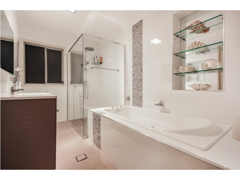 185 Naval Parade, Erowal Bay NSW 2540