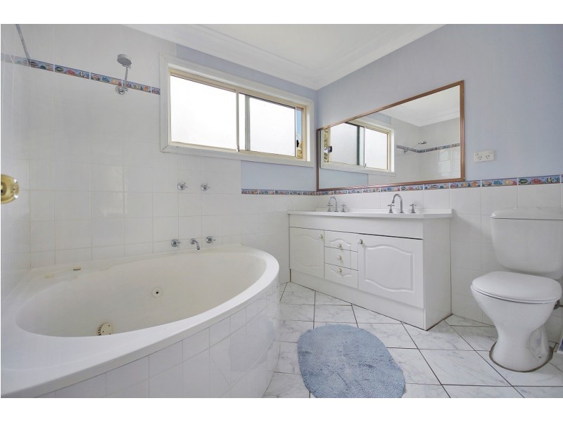 38 Mcgowen Street, Old Erowal Bay NSW 2540