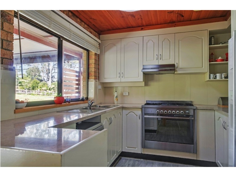 15 Jervis Street, Tomerong NSW 2540